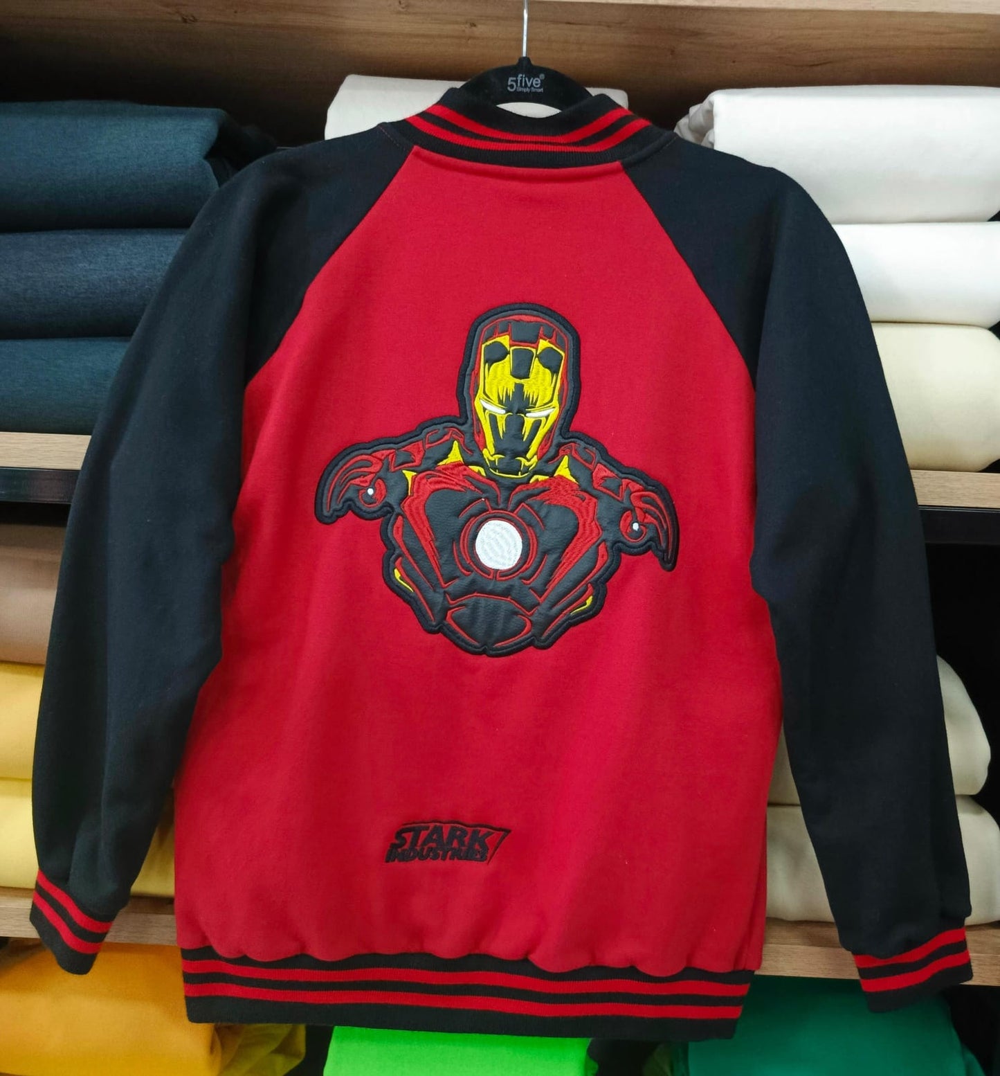 🦾 CHAQUETA IRON MAN – 50%OFF